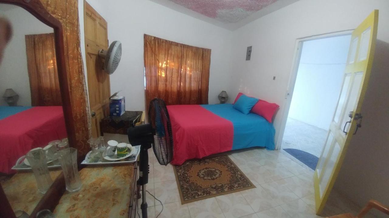 Fay Guest House Negril Exteriér fotografie